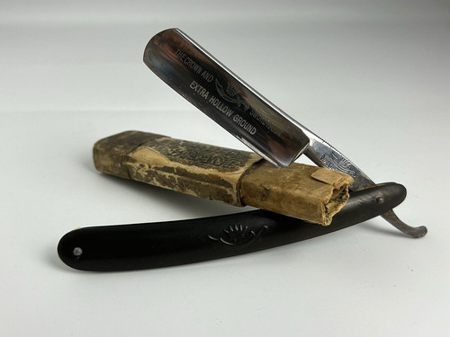 Antique straight razor - , cut